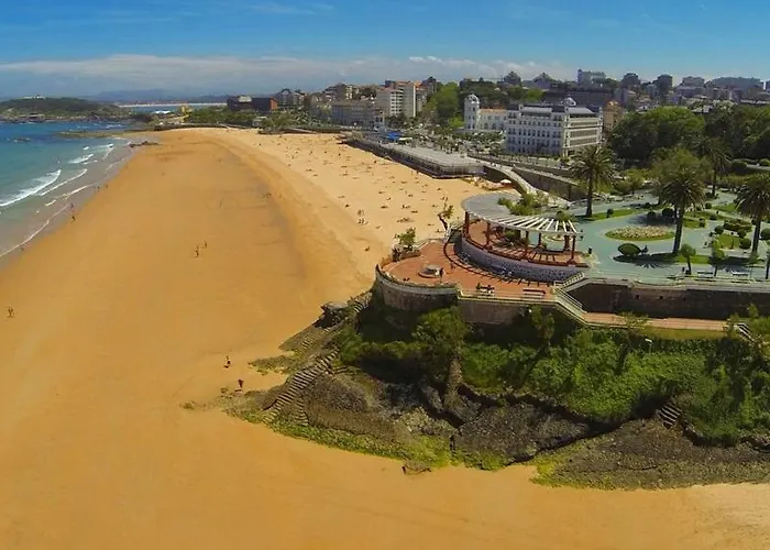 Valdenoja Playa Sardinero Santander